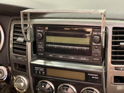 4th gen 4runner interior dash mount mod bracket for mounting phones and tablet holders radios and more.